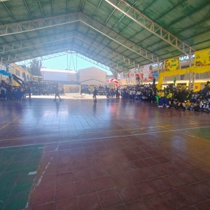 Los/as estudiantes participaron en diversas competencias culturales, deportivas y artísticas por el aniversario del colegio